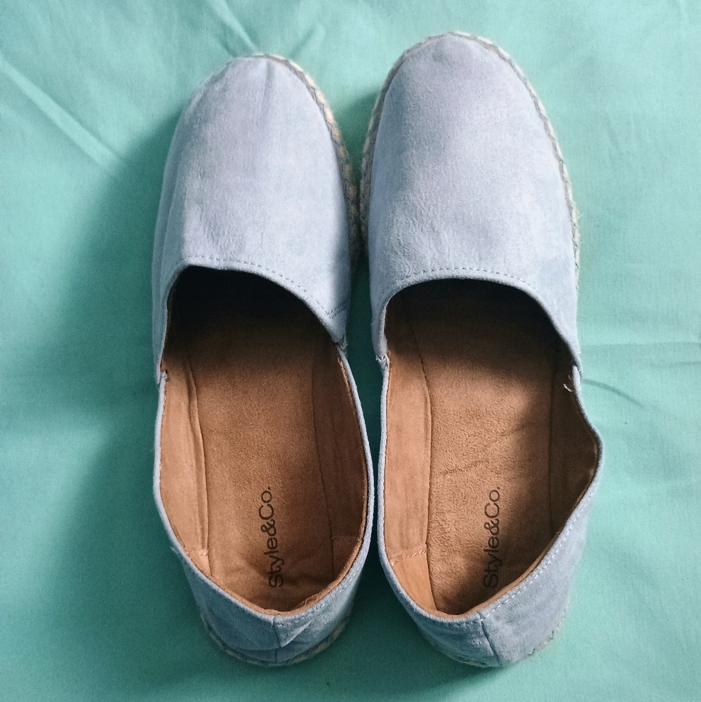 💙 EUC Style & Co. Light Baby Blue Slide or Slip Ons 8 Comfortable Lunch Casual